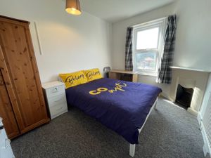 Photo 16- click for photo gallery